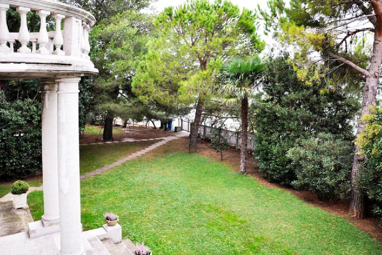 Apartments Haliaetum Izola Buitenkant foto